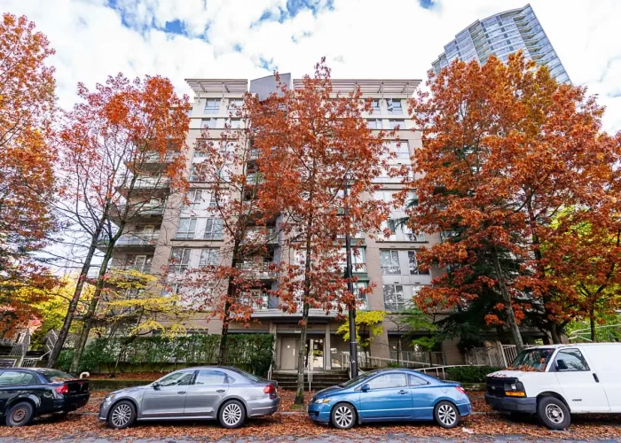 For MLS-1010 Pacific Boulevard Vancouver-2